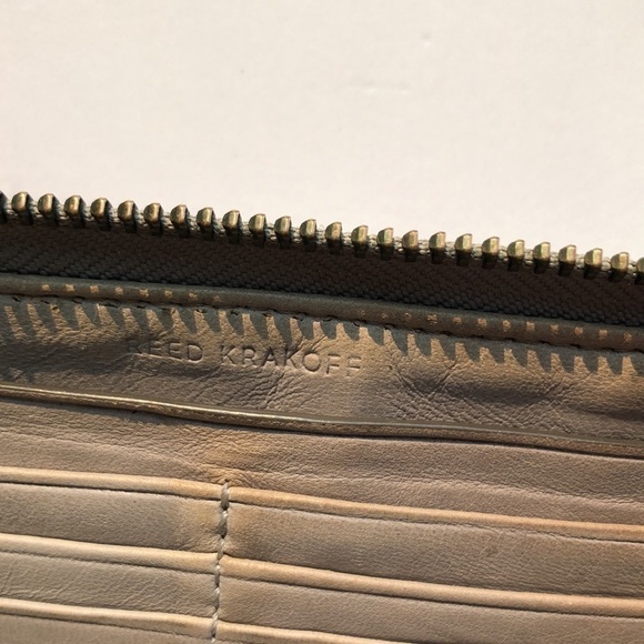 Reed Krakoff Silver Leather Zip Around Ribbon Large Wallet Flawed - Picture 8 of 14